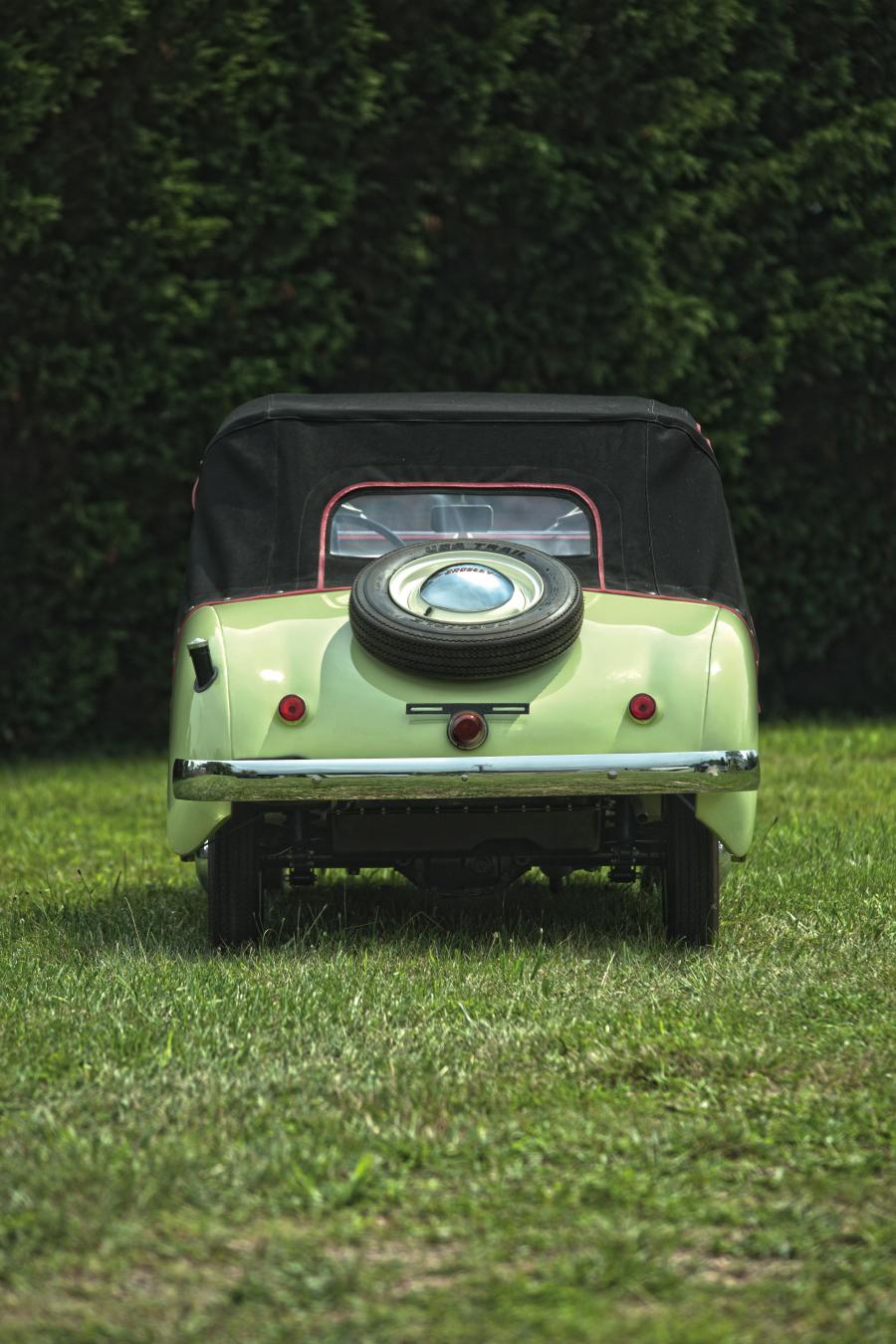  Crosley Super Hot Shot Roadster 1949 года  (фото 5 из 14)